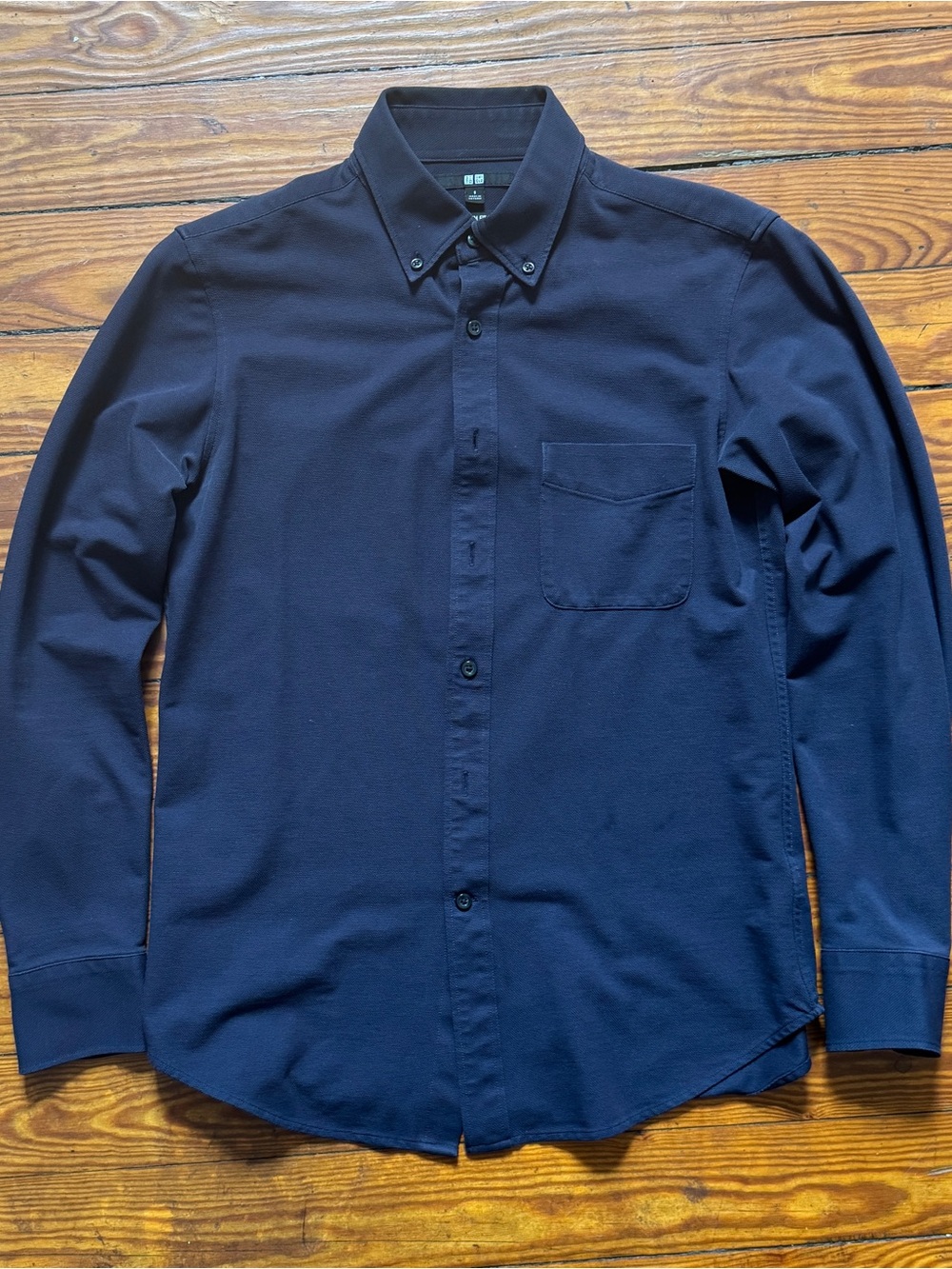 Uniqlo Slim Button Down Shirt Mens Small Navy Long Sleeve Cotton Blend Oxford